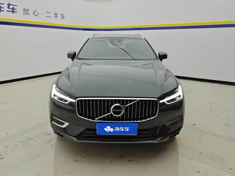 Volvo XC60 — фото 2