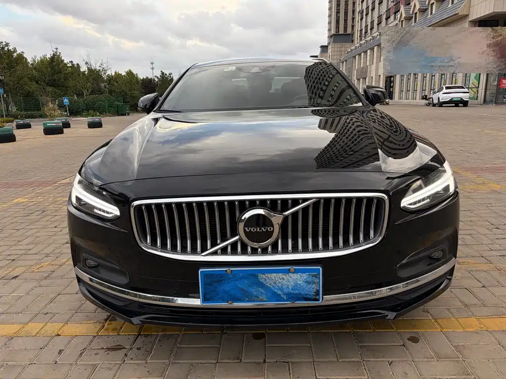 Volvo S90 — фото 2