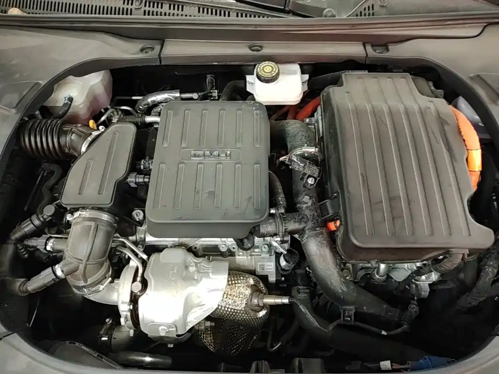 BYD Seal — фото 20
