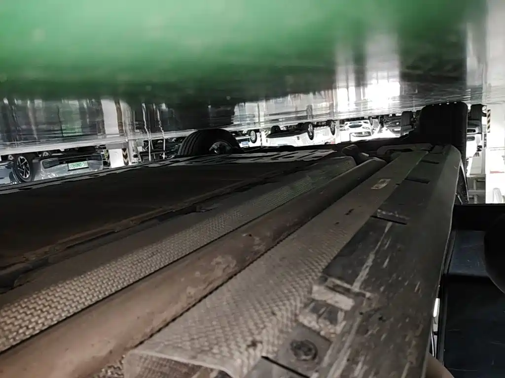 BYD Seal — фото 21