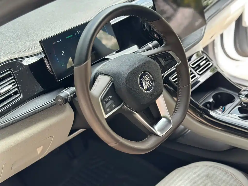 BYD Qin PLUS — фото 13
