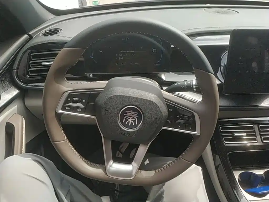 BYD Qin PLUS — фото 11