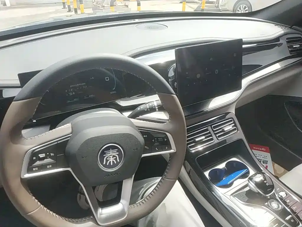 BYD Qin PLUS — фото 10