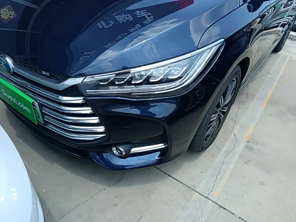 BYD MAX New Energy — фото 24