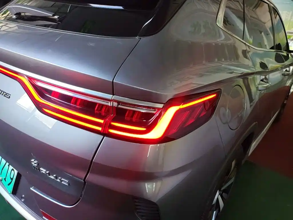 BYD PLUS New Energy — фото 8