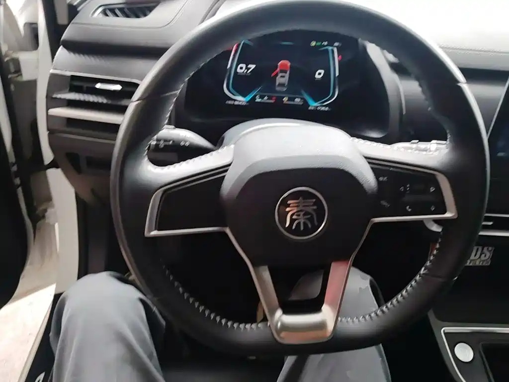 BYD Qin Pro — фото 11