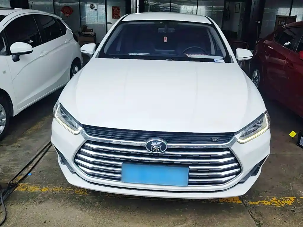 BYD Qin Pro — фото 3