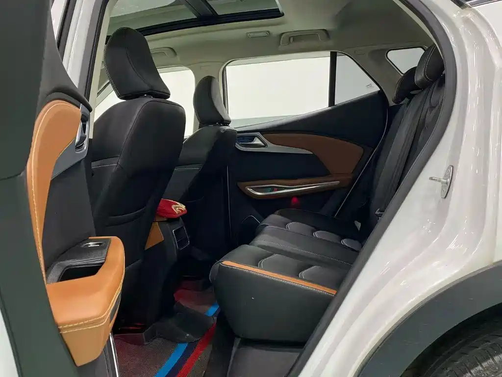 Zotye Zotye T300 — фото 4