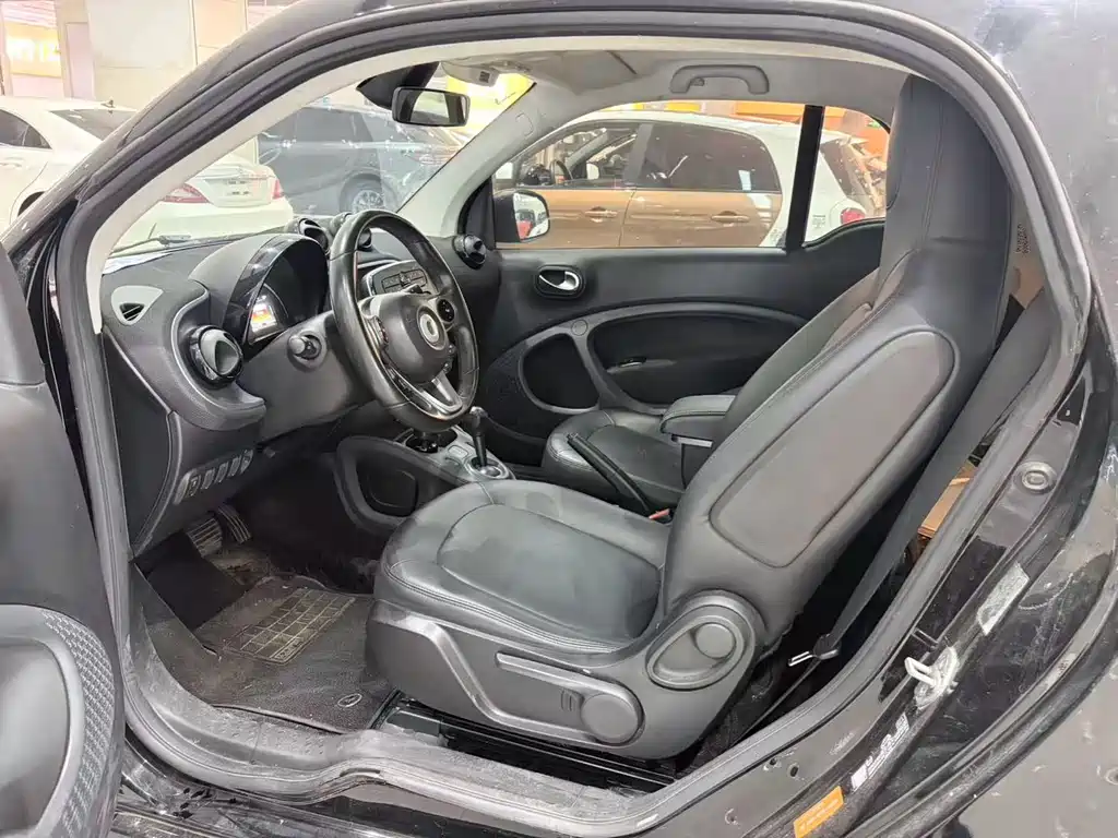 smart Smart Fortwo — фото 10