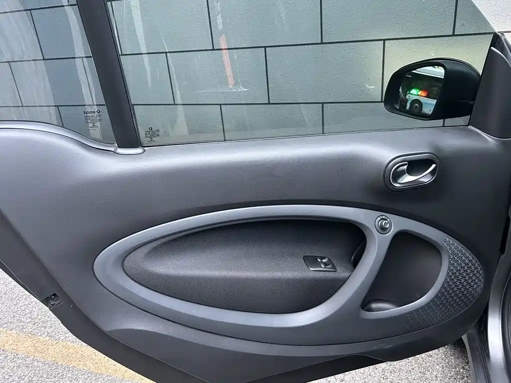 smart Smart Fortwo — фото 5