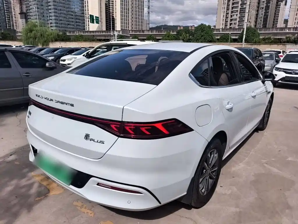 BYD Qin PLUS — фото 7