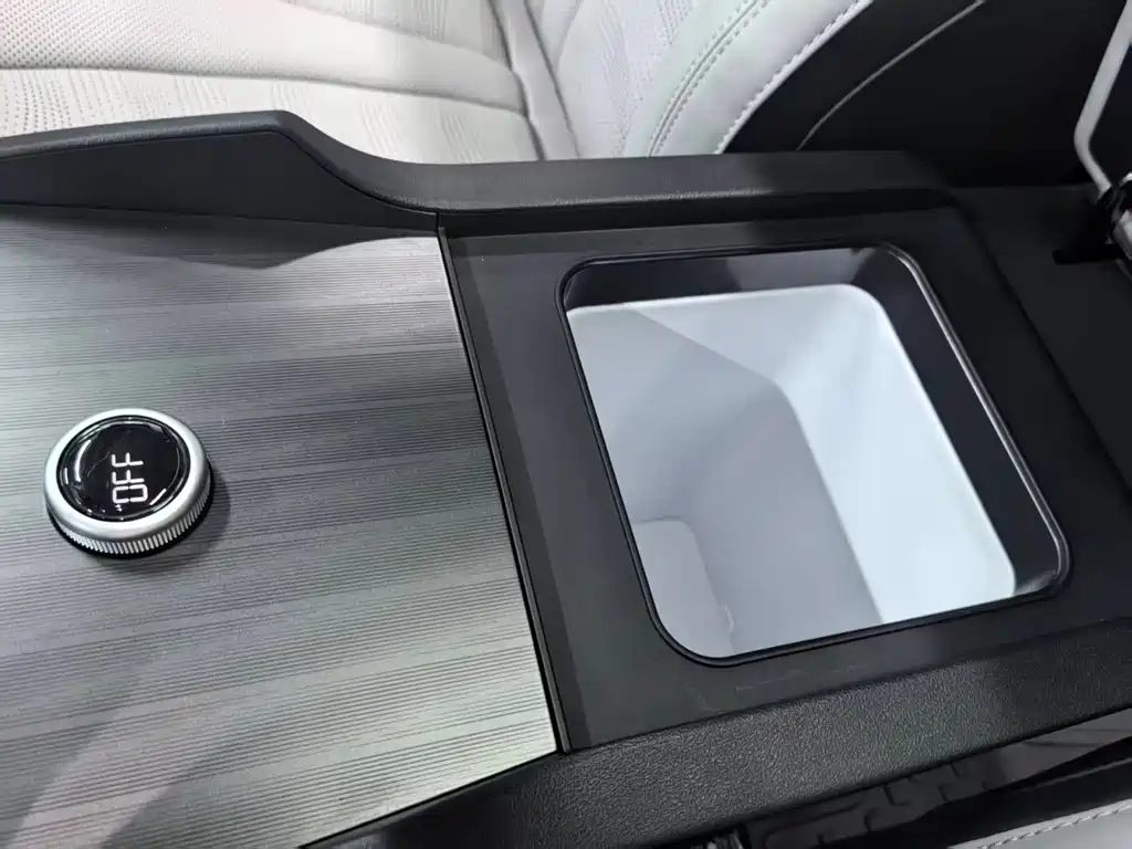 BYD Seal 06 DM-i Touring — фото 25