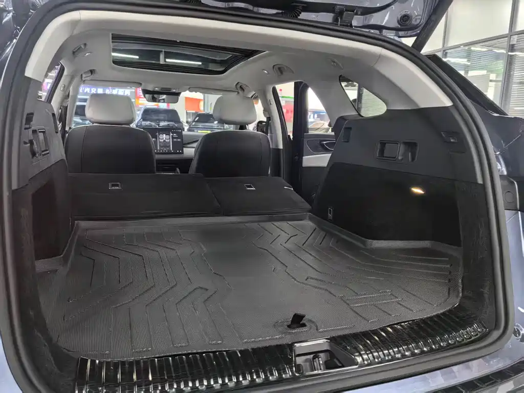 BYD Seal 06 DM-i Touring — фото 29