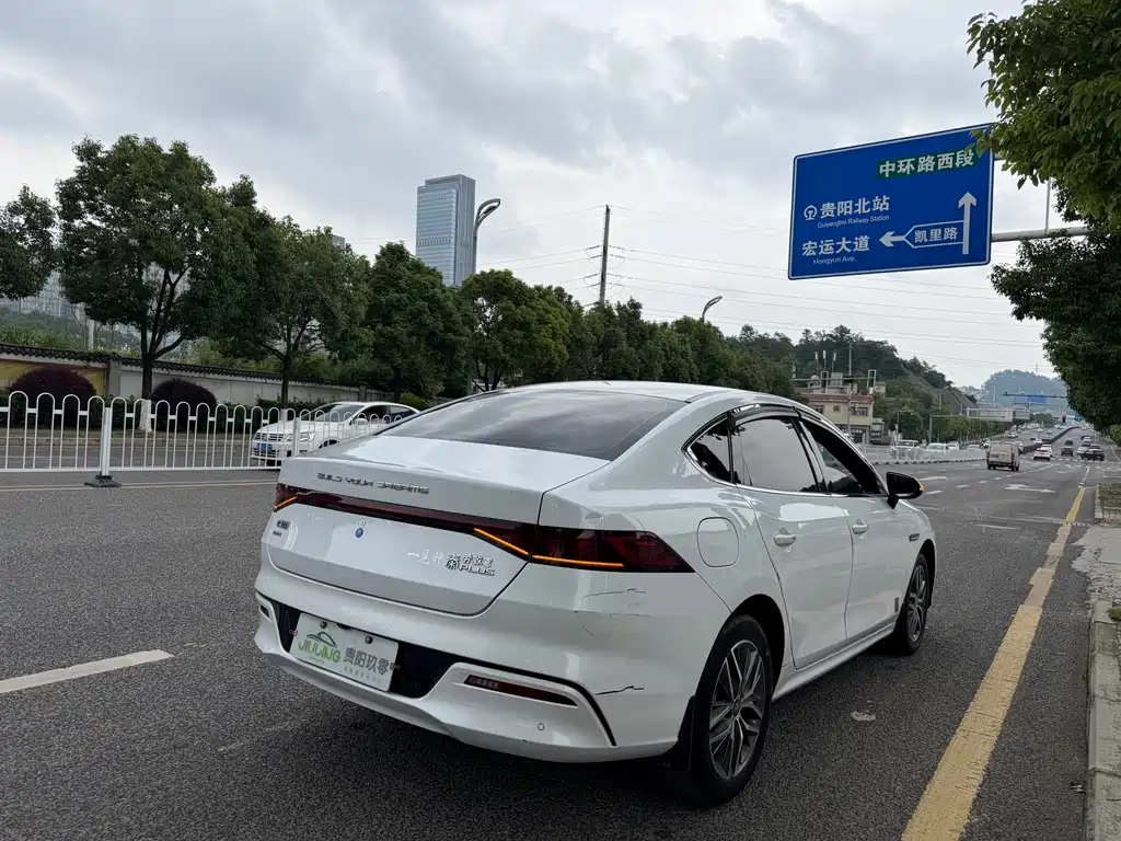 BYD Qin PLUS — фото 4