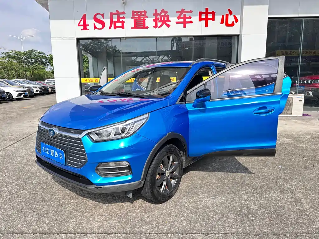 BYD Yuan EV — фото 19