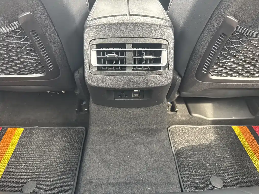 BYD Qin Pro NEV — фото 15