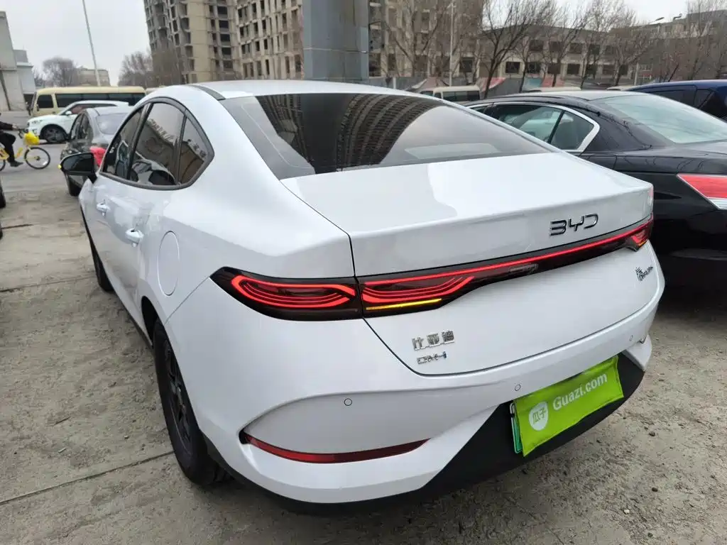 BYD Qin PLUS — фото 23