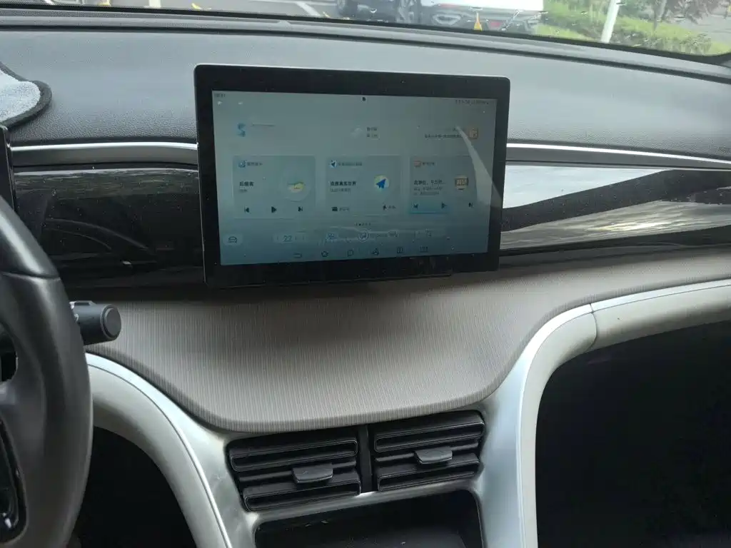 BYD Pro New Energy — фото 6