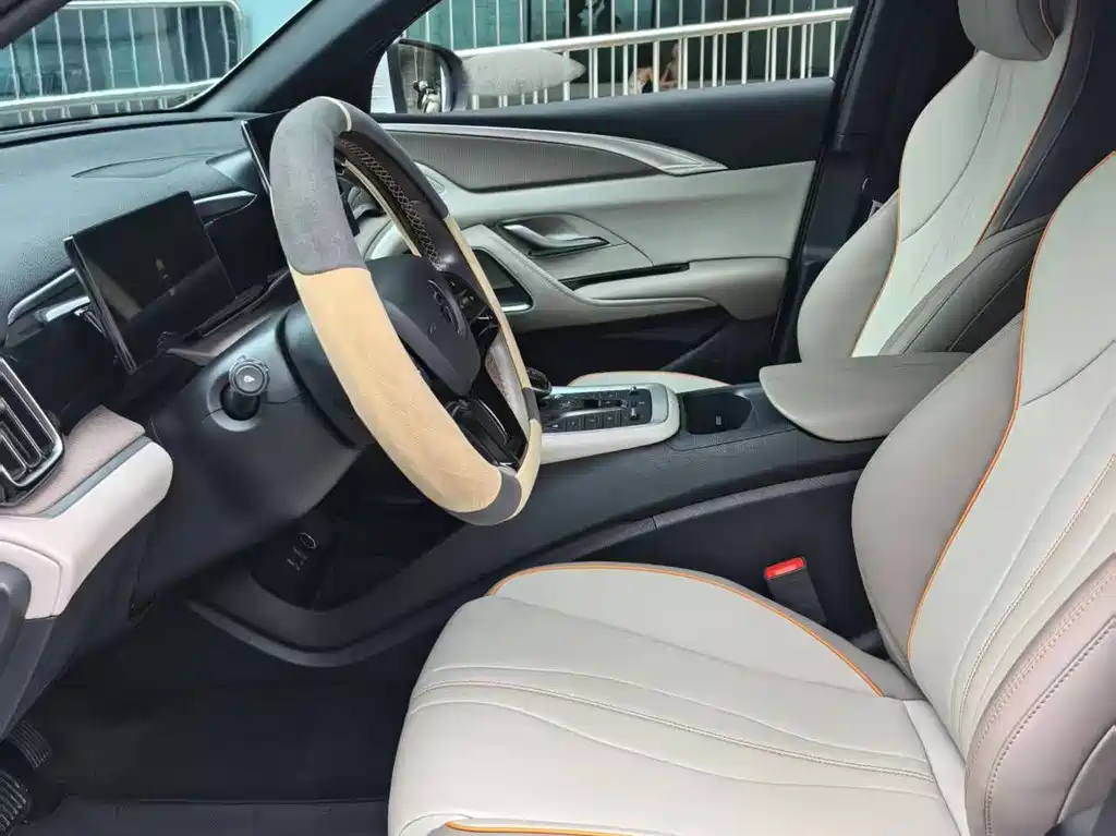 BYD Pro New Energy — фото 7