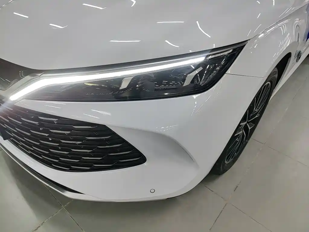 BYD Qin L — фото 18