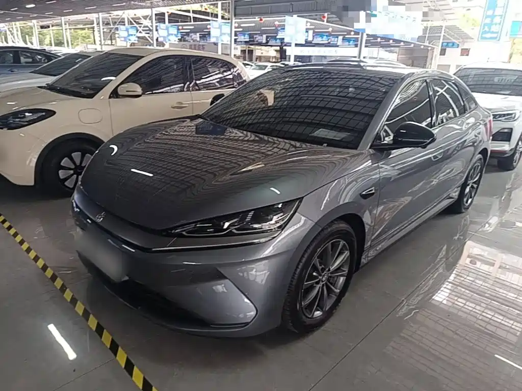 BYD Qin L — фото 2