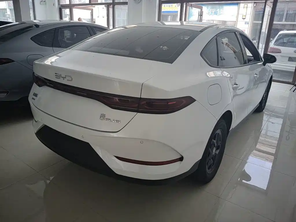 BYD Qin PLUS — фото 7