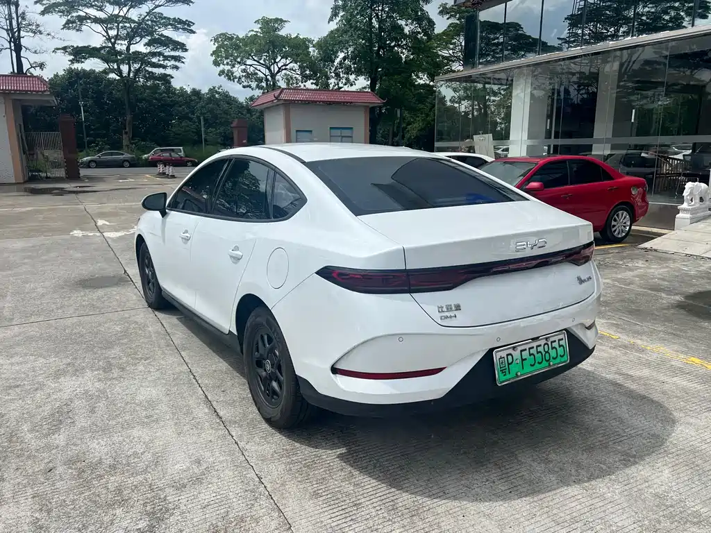 BYD Qin PLUS — фото 7
