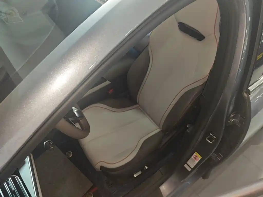 BYD Qin PLUS — фото 15