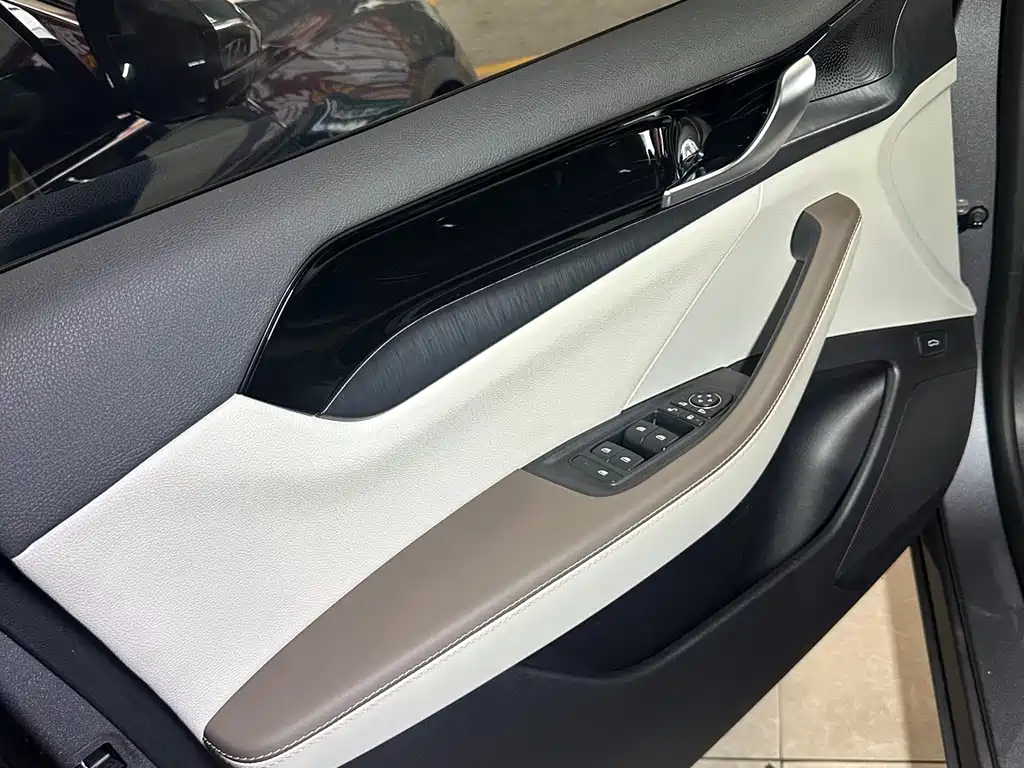 BYD Qin PLUS — фото 11