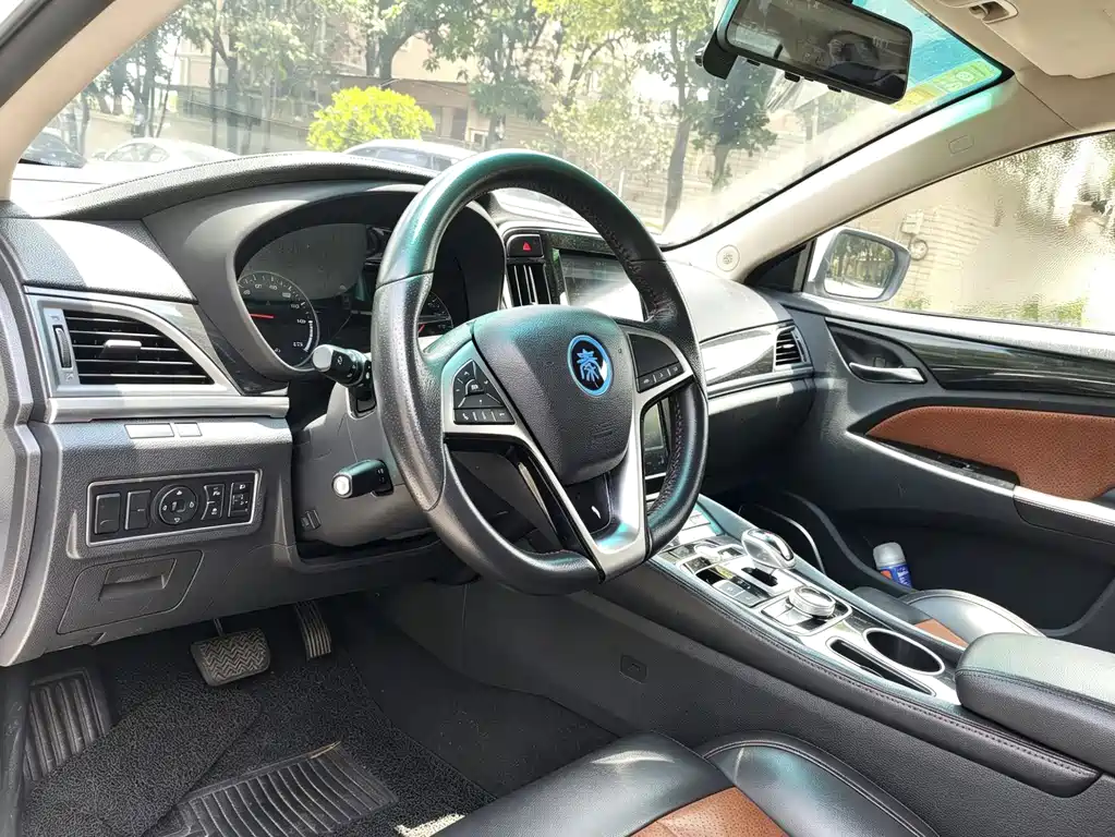 BYD Qin NEV — фото 9