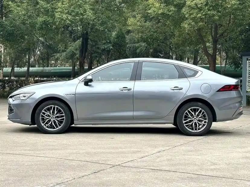 BYD Qin PLUS — фото 4
