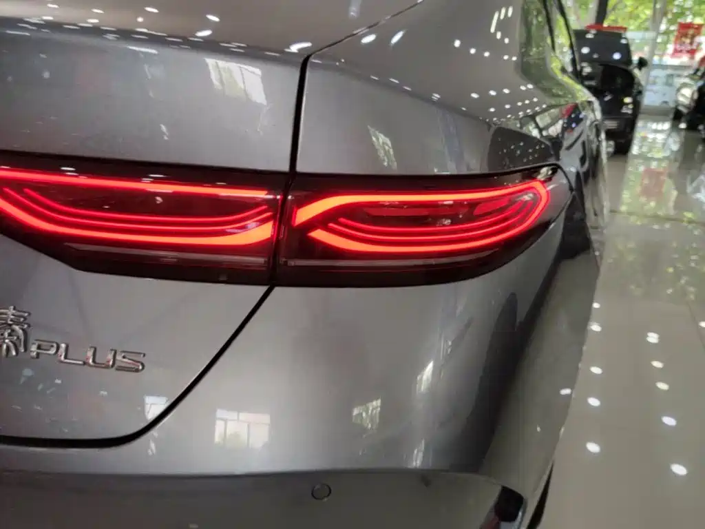 BYD Qin PLUS — фото 8
