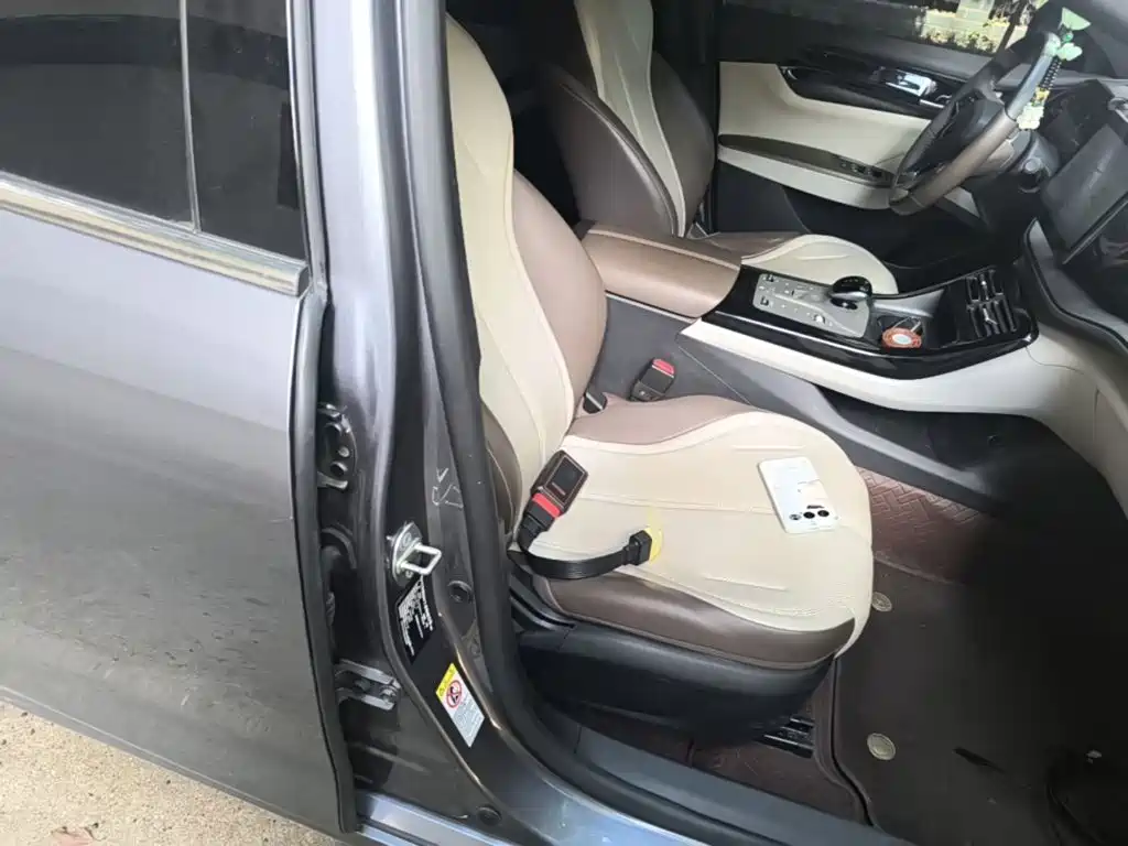 BYD Qin PLUS — фото 25