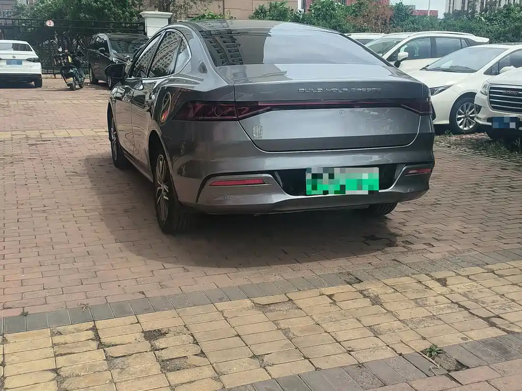 BYD Qin PLUS — фото 8