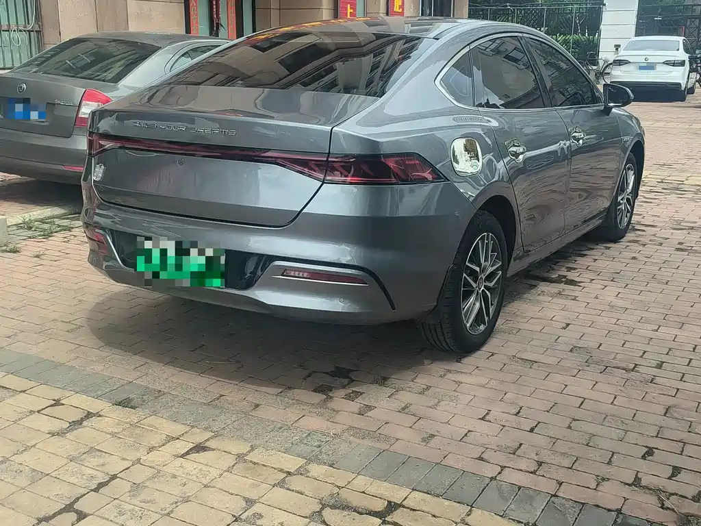 BYD Qin PLUS — фото 9
