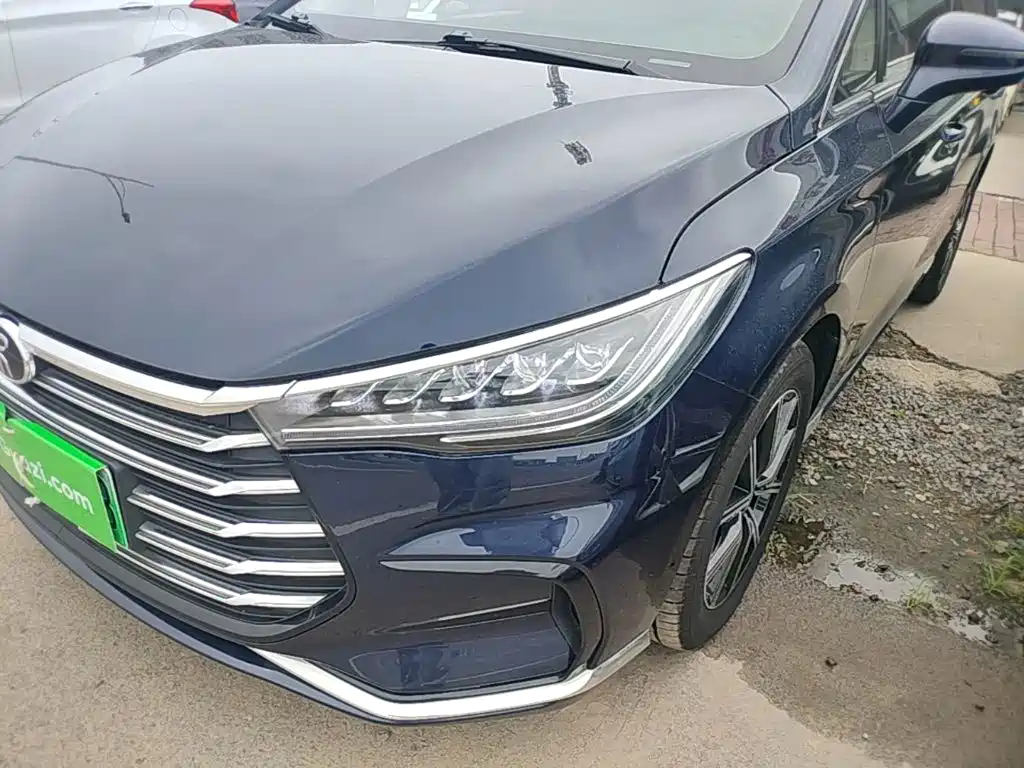 BYD MAX New Energy — фото 24