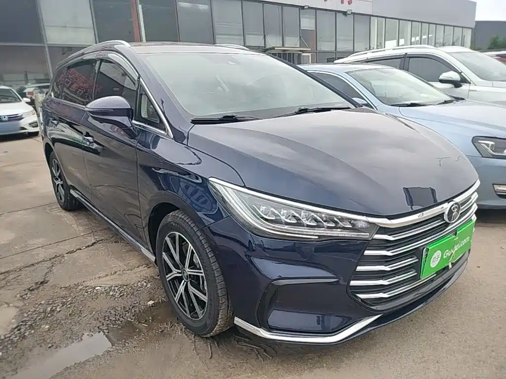 BYD MAX New Energy — фото 4