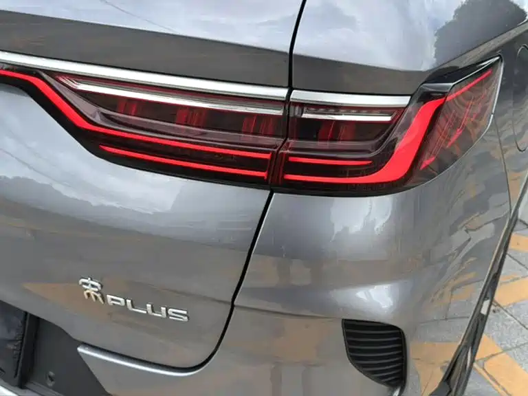 BYD PLUS New Energy — фото 13