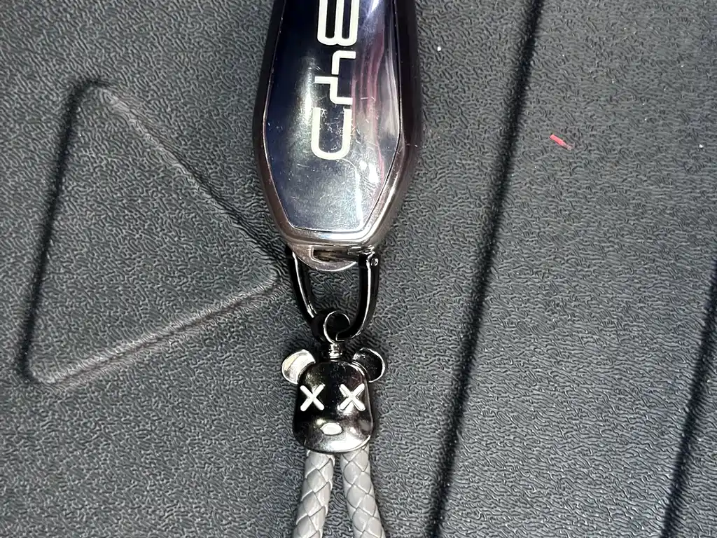 BYD Qin L — фото 21