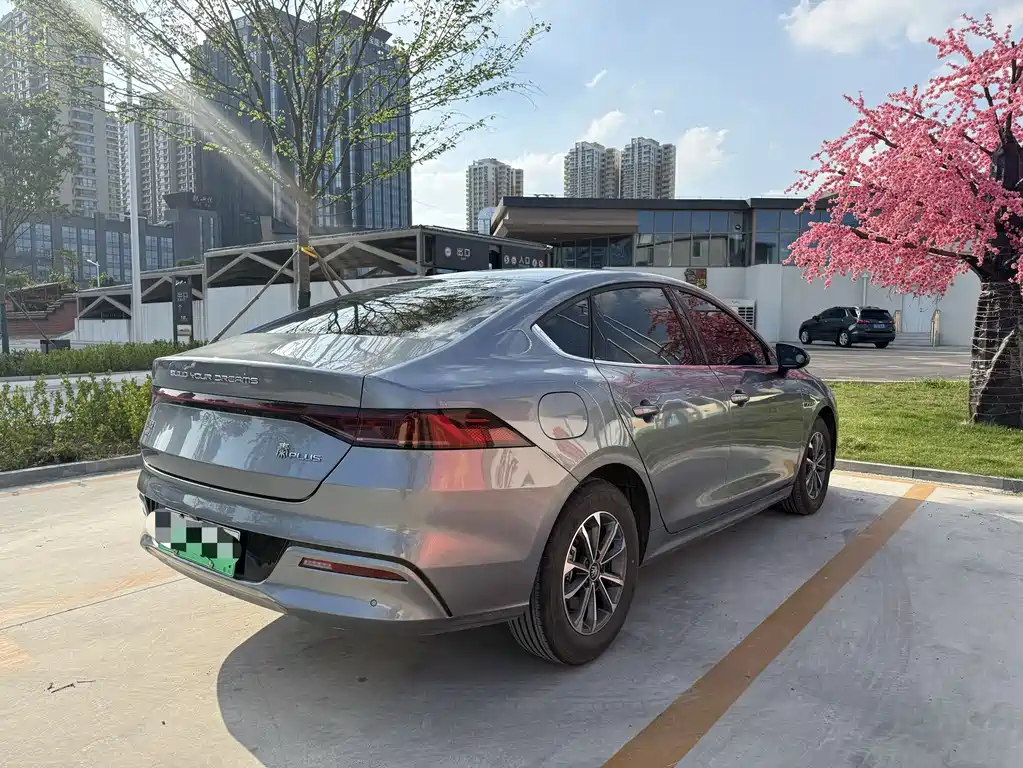 BYD Qin PLUS — фото 9