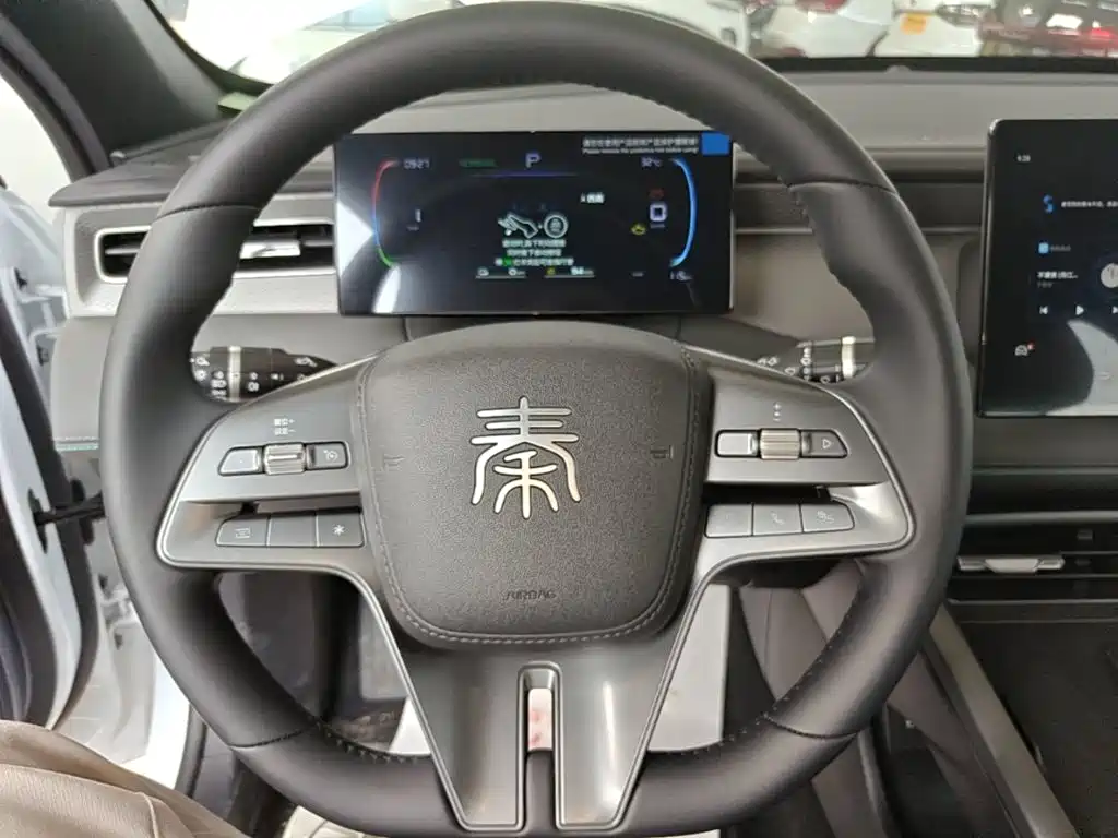 BYD Qin PLUS — фото 11