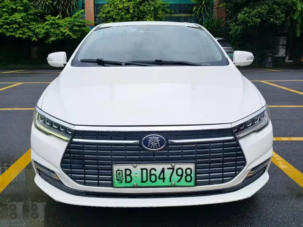 BYD Qin NEV — фото 2