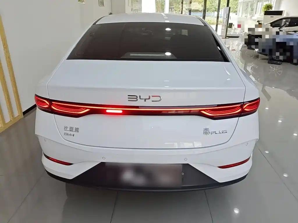 BYD Qin PLUS — фото 6