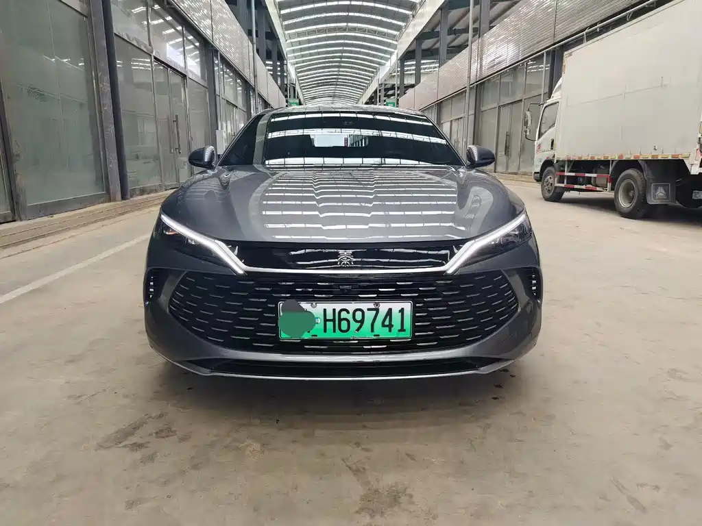 BYD Qin L — фото 2