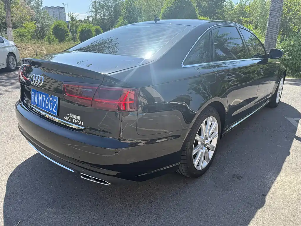 Audi A6L — фото 4