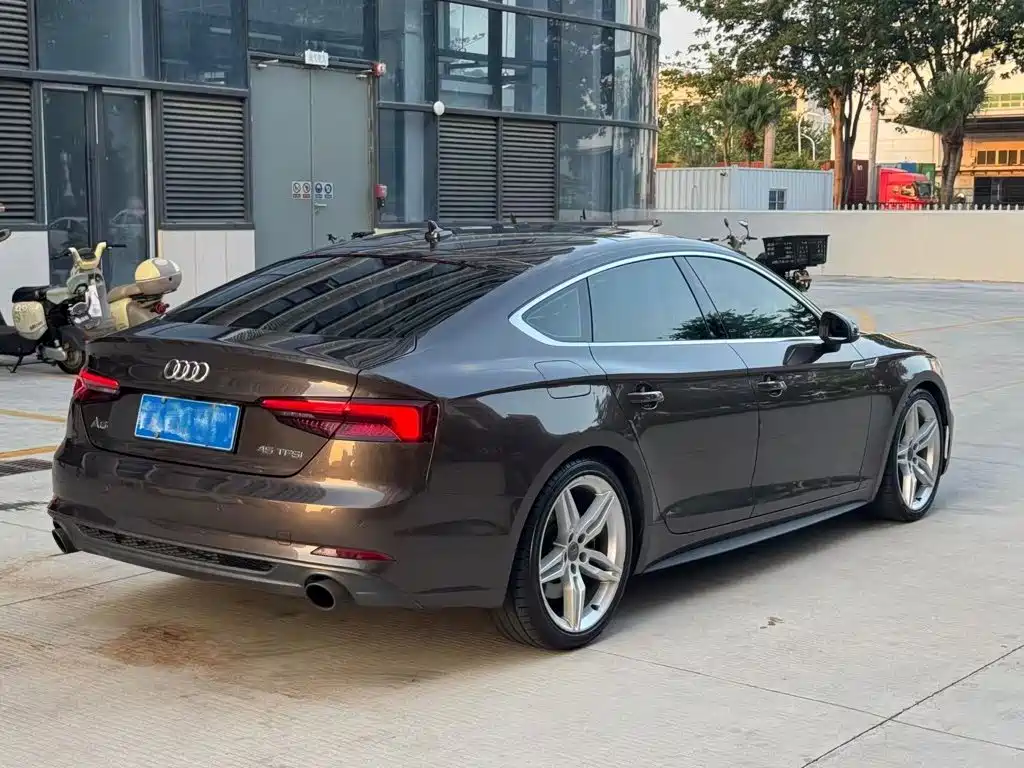 Audi A5 (Import) — фото 5