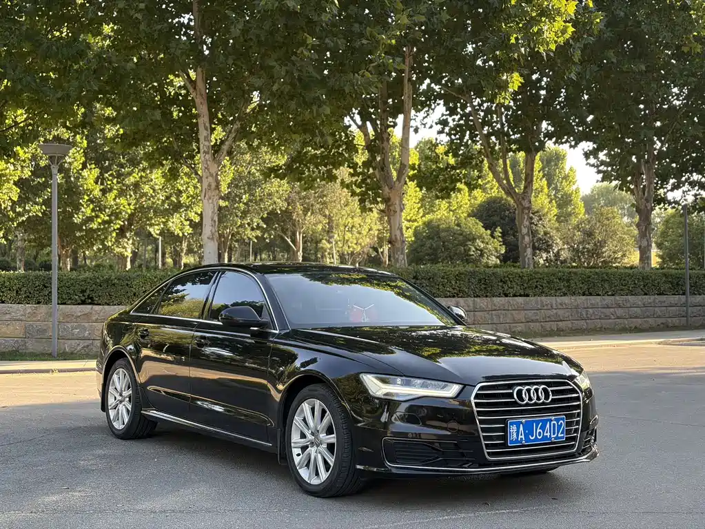 Audi A6L — фото 2