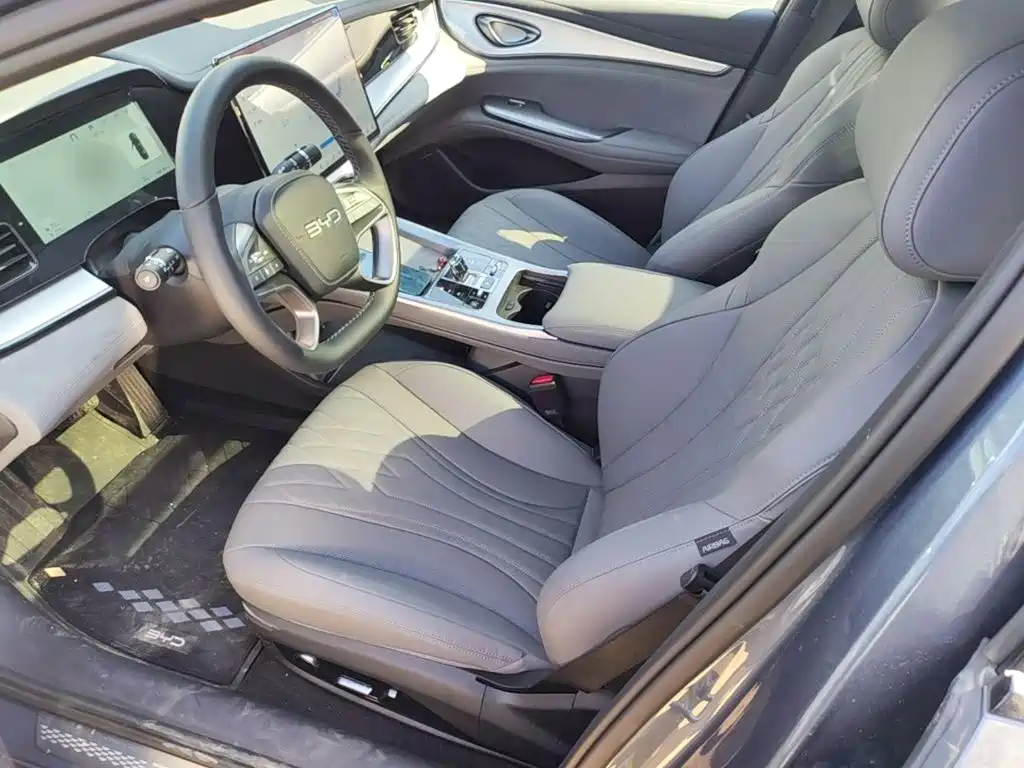 BYD Seal 07 DM-i — фото 15