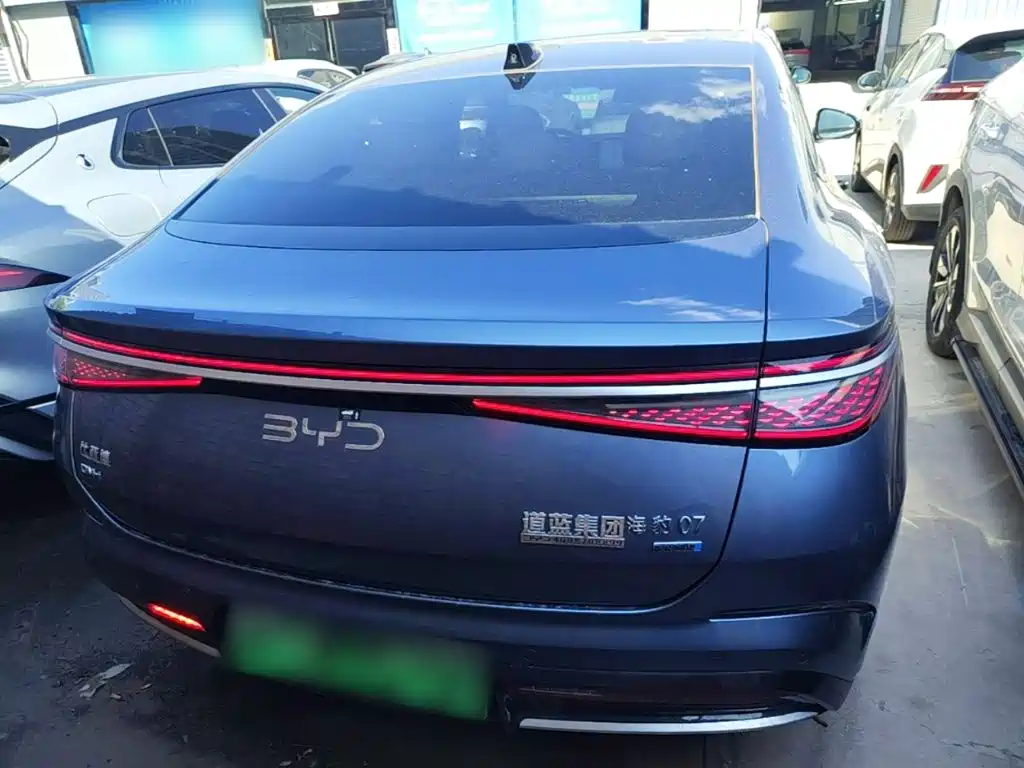 BYD Seal 07 DM-i — фото 6
