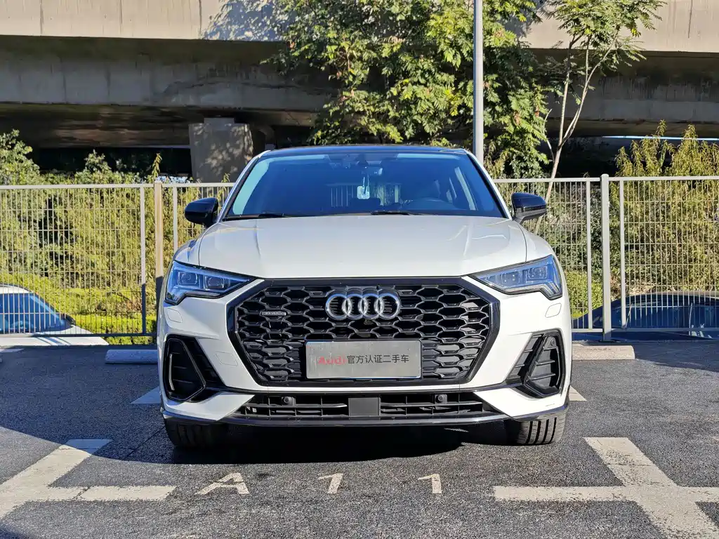 Audi Q3 Sportback — фото 2